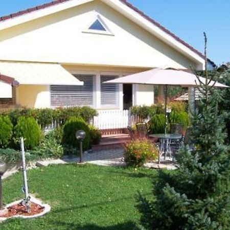 Apartment Pohorje Марибор Стая снимка